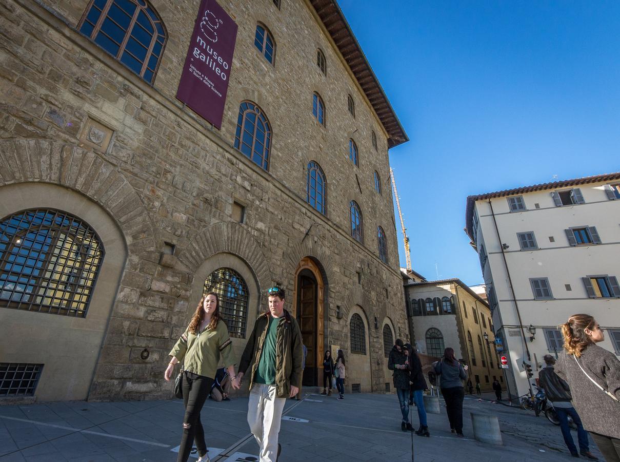 Mamo Florence - Uffizi Gallery Rooftop Apartment Экстерьер фото